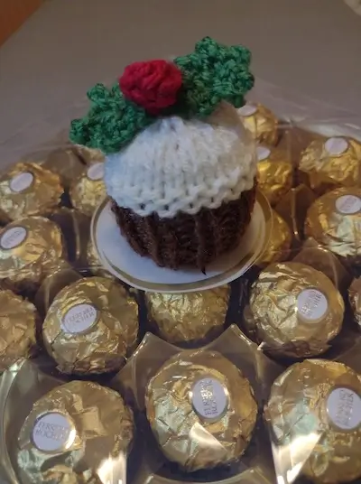 mini xmas pudding covers for ferraro rocher chocolates