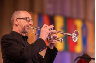 peter desmond playing trumpet or flugelhorn